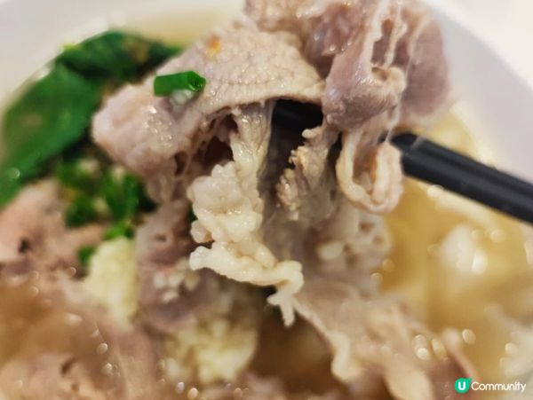 紅磡一間無味精又煙韌又滑嘅刀削麵店！