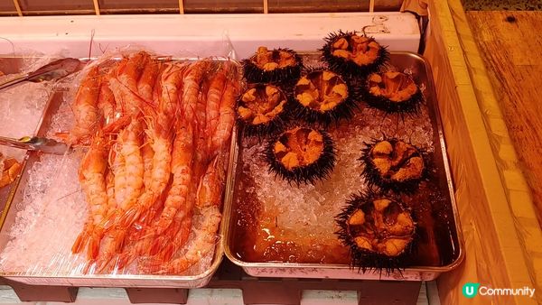 東京最美味嘅魚生莫過築地海鲜市場..又新鮮又鲜甜
