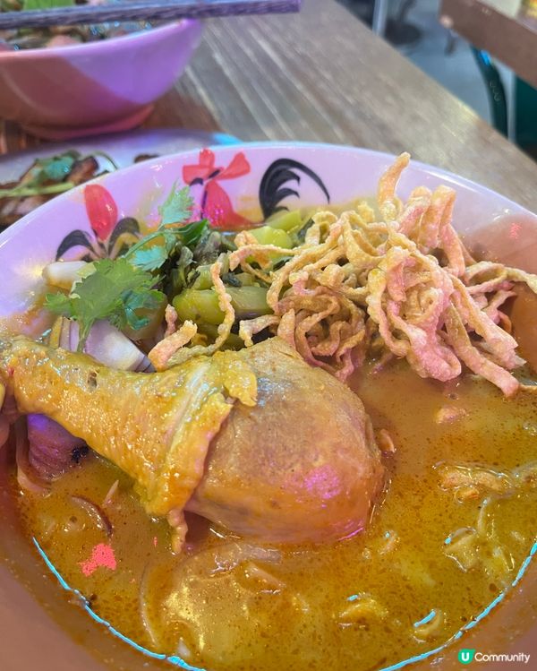 泰國街頭風🇹🇭！必試泰北咖喱雞金麵😋