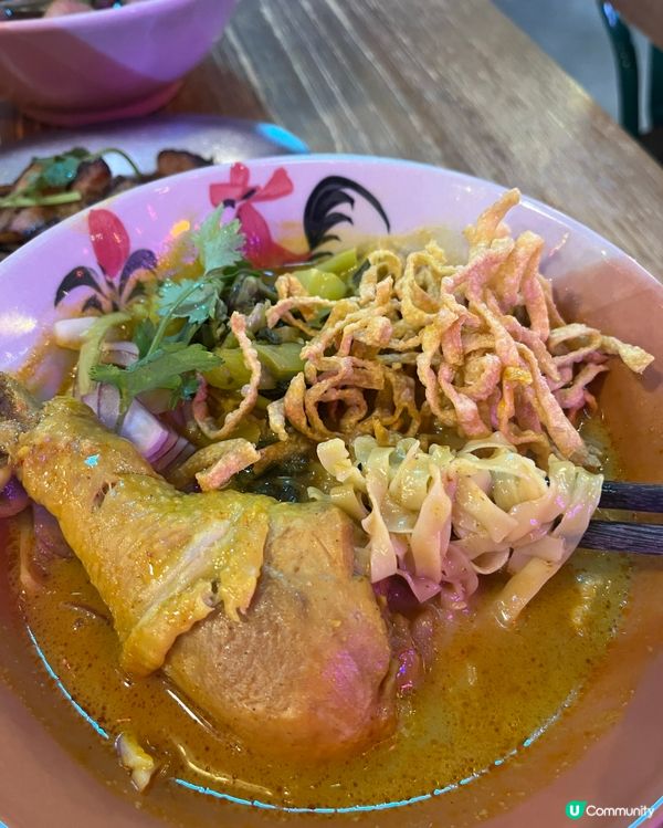 泰國街頭風🇹🇭！必試泰北咖喱雞金麵😋