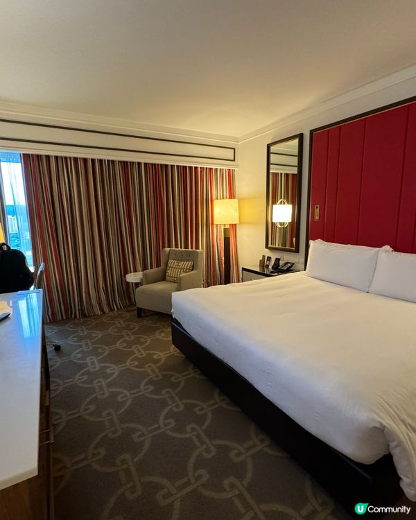 同老婆去澳門巴黎人住番晚，當去左場小旅行！