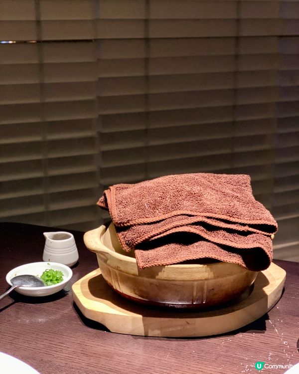 ✨深圳🇨🇳-⚠️💬超脆炭燒脆皮乳豬⁉️💢竟它才是主角⁉️📍南鄉