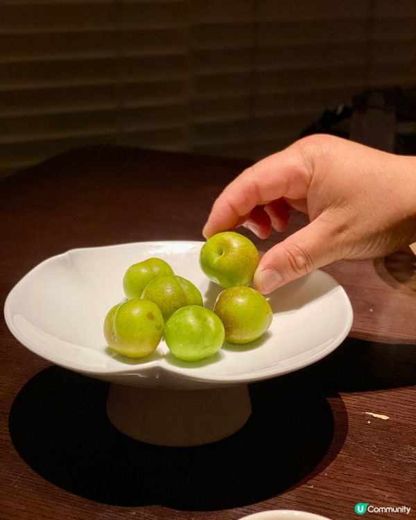 ✨深圳🇨🇳-⚠️💬超脆炭燒脆皮乳豬⁉️💢竟它才是主角⁉️📍南鄉