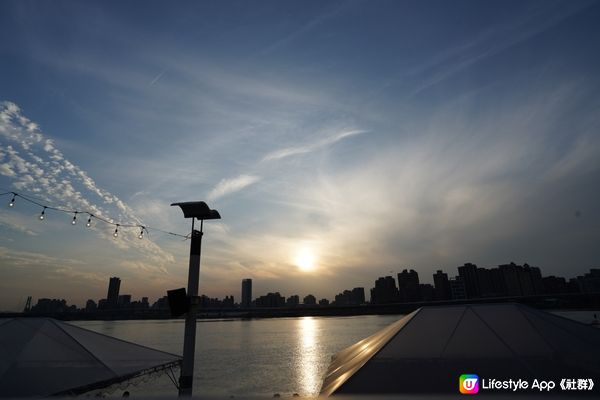 台北最美日落🌇大稻埕碼頭貨櫃市集