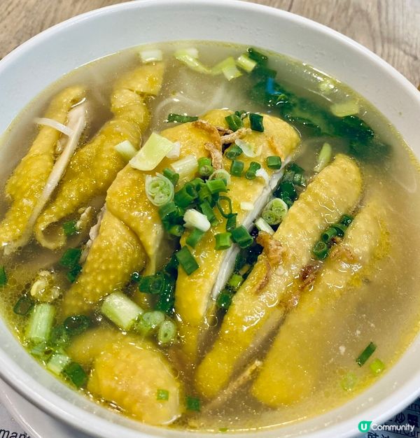 海南雞脾金邊粉 + 泰式雲呑叉燒面