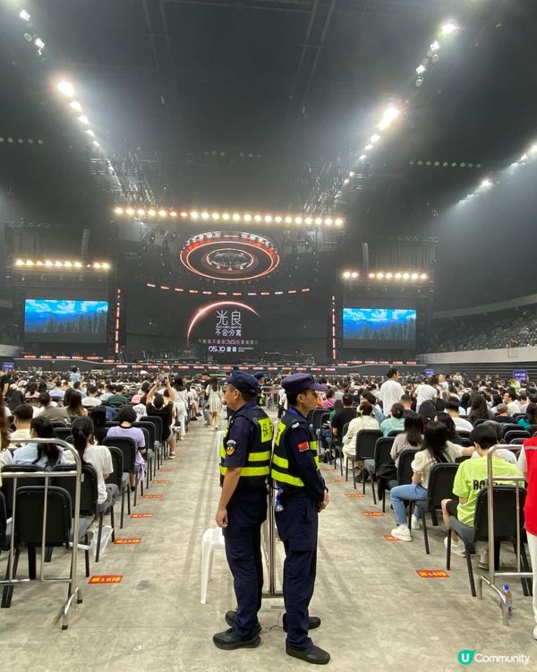 深圳光良演唱會🎤  像認識很久的朋友 首次見面🥺