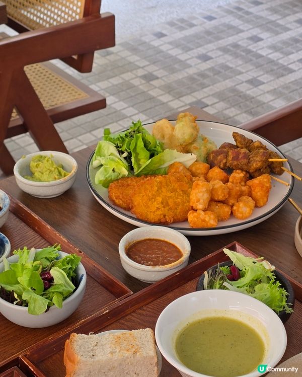 西灣河素食推介！必食招牌煲仔飯😋 