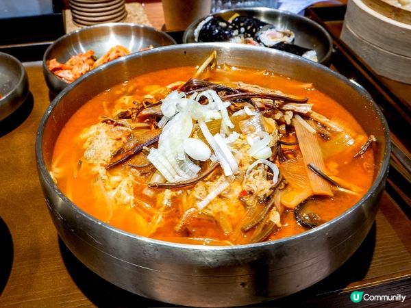 灣仔新開人龍店‼️現場即製韓式刀削麵🇰🇷🍜