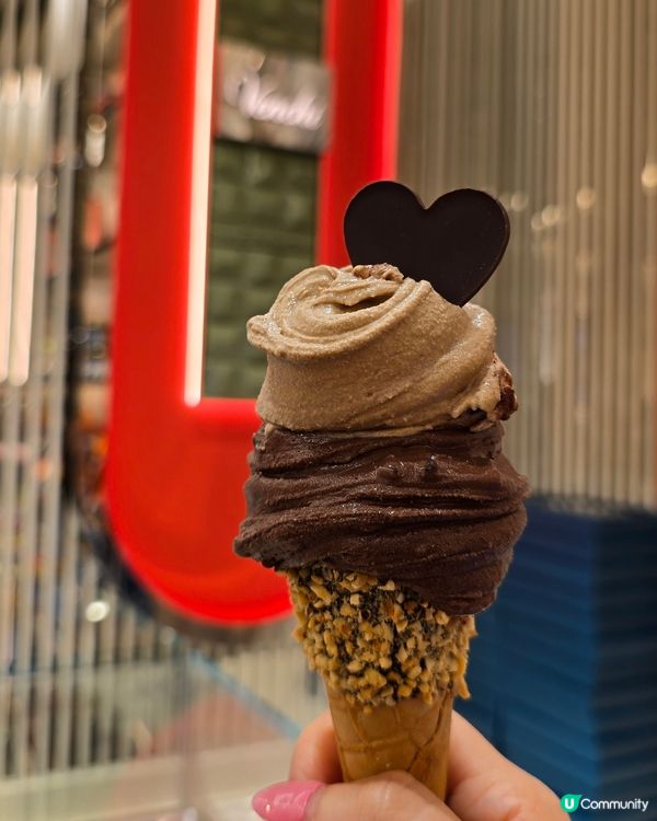 情人節快樂♥️！ Venchi 75%純黑朱古力Gelato