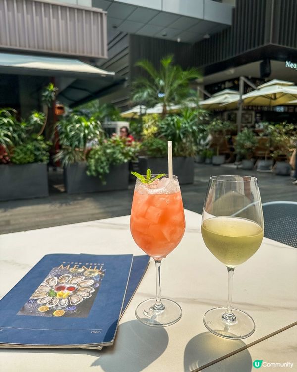 放假去咗深圳行下，揀咗萬象天地呢個大商場，Lunch食左開業...