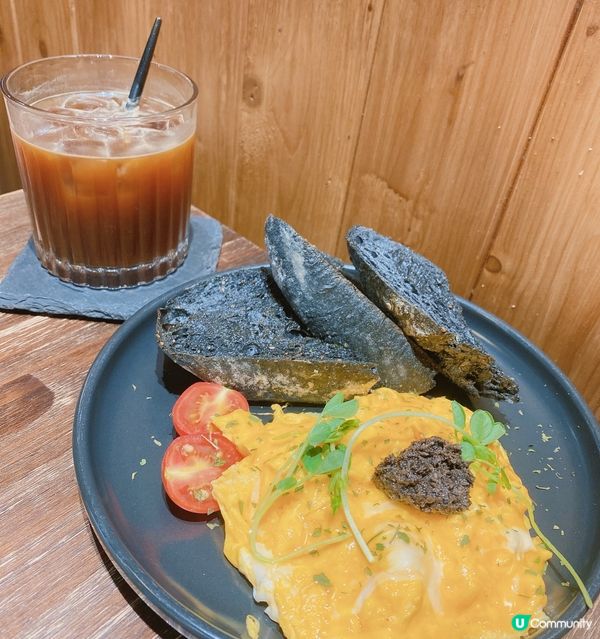 上星期同朋友去上水夜探生態行，去之前吃了間有❤️同隱世小Ca...