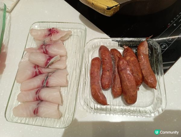 $1 鮑魚雞煲，配料半價，完滿結束。