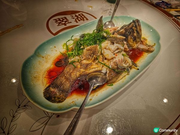 長沙灣廣場翠湖，我地成12圍，食咗個中式餐大概9道菜吧，唔錯...