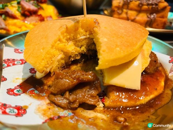 老荔冰室：懷舊風情，打卡必備！📸