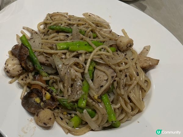 黑松露雜菇帶子炒意粉