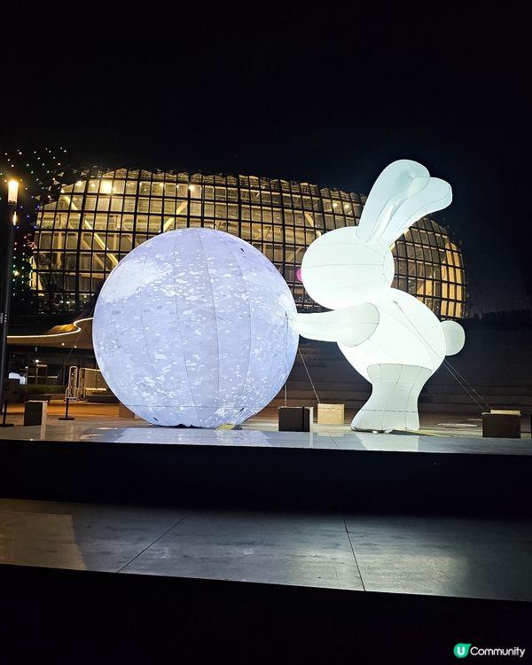 啟德中秋🏮 | 5米大玉兔抱月亮 🌕🐇