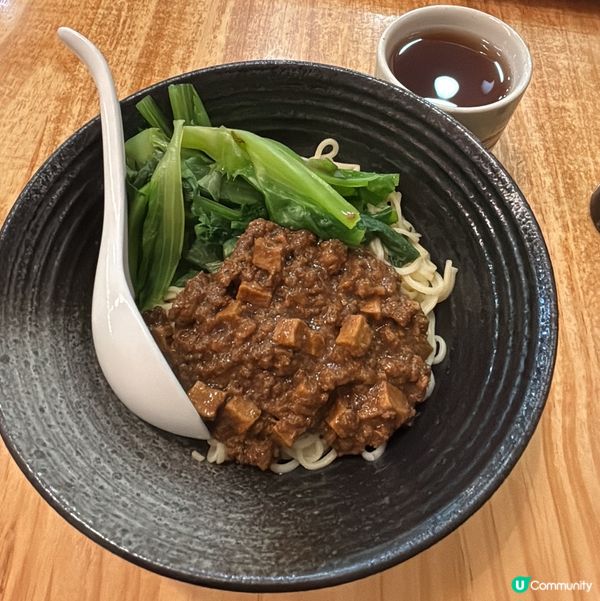 洪師父（東薈城）