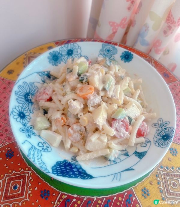 蒟蒻通粉蘋果，粟米蛋沙律