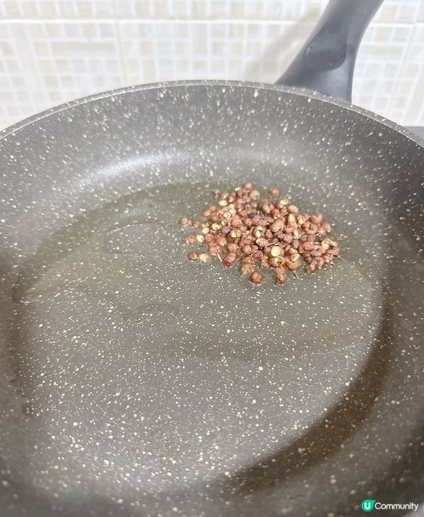 鮑魚汁麻辣無骨鳳爪