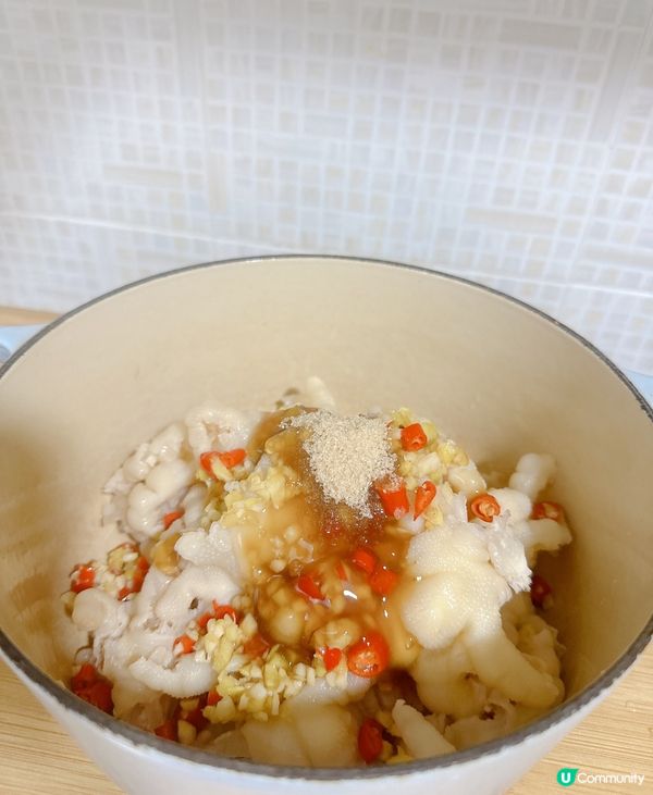 鮑魚汁麻辣無骨鳳爪