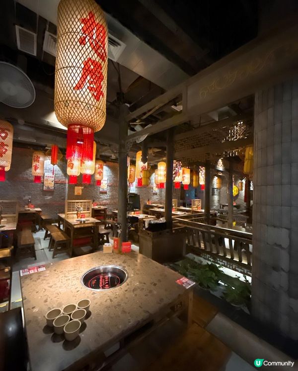 地道四川麻辣火鍋