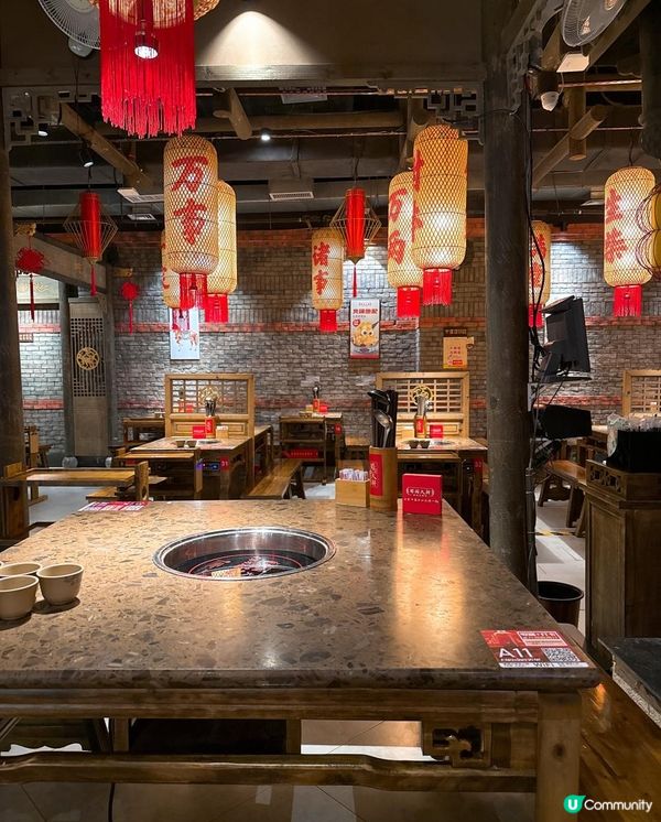 地道四川麻辣火鍋