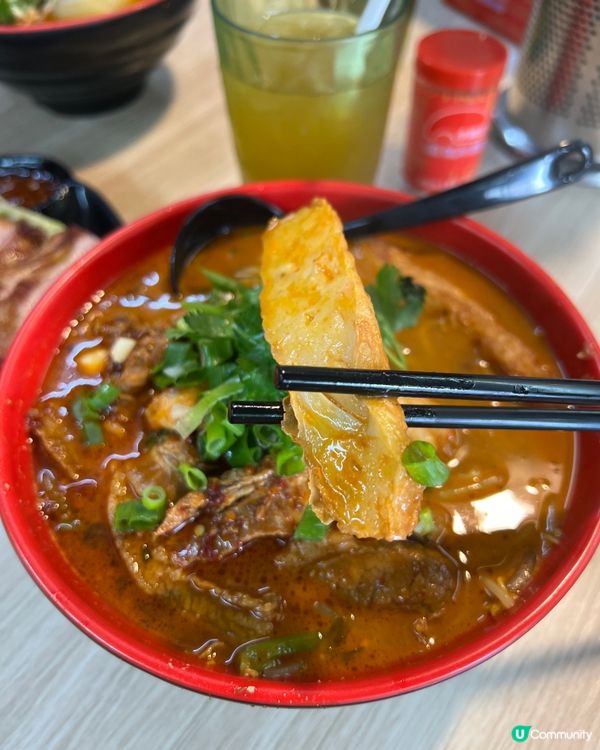 勁夰分米線夠酸唔太辣