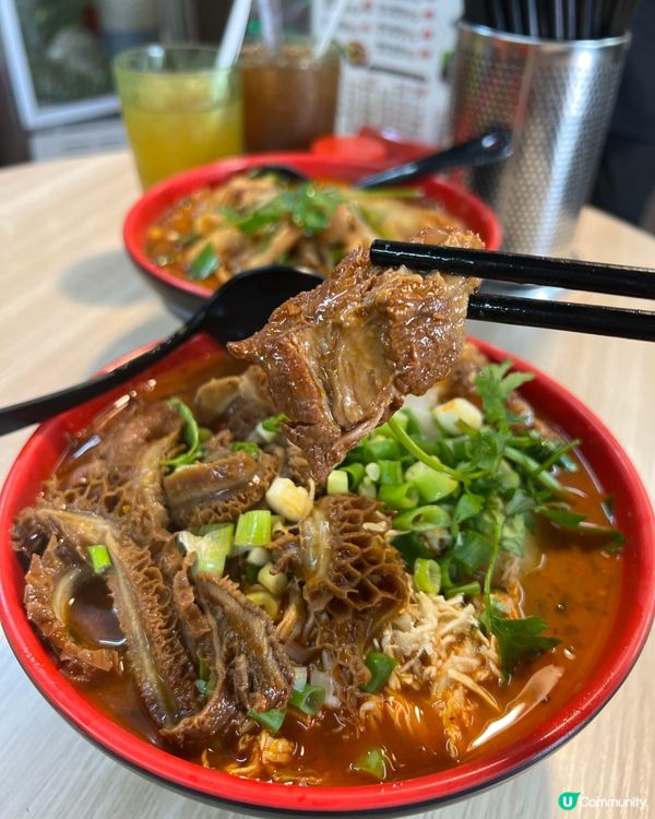 勁夰分米線夠酸唔太辣