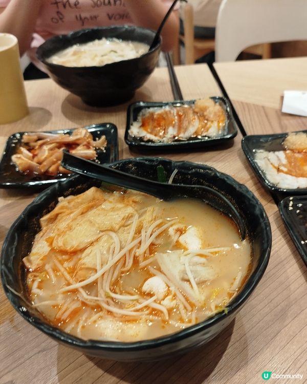 幾鍾意譚仔三哥呢個下午茶😋 $43一個迷你米線+兩個小食~正...