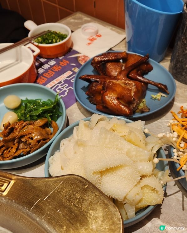 🎈牛站(駅)麻辣火鍋放題