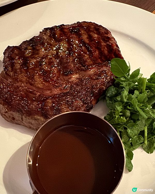 迷人的尖東海旁西餐