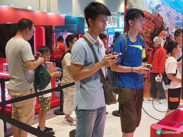 香港電腦節人山人海