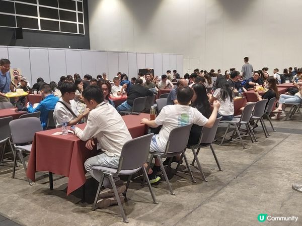 香港電腦節人山人海