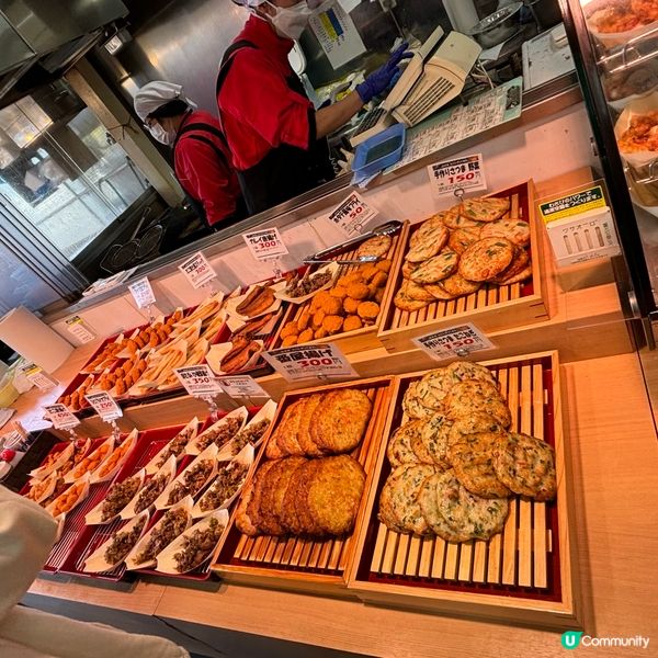 我都好鍾意食日本嘅魚蛋魚蛋㗎,所以見到熟食市場有就買咗幾件試