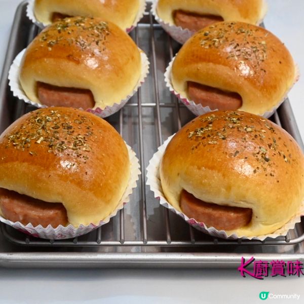 加了忌廉 直接法做麵包 放置第二天仍然鬆軟