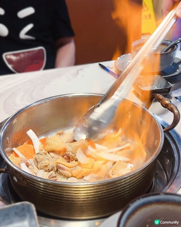 必叫推介💥人氣火焰椰子雞鍋 x 自家手打肉丸‼️