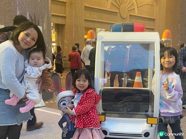 ⭐️時代廣場有好多動物出現🤩🐆🐍🦊🐰🐴🦥🦫🦦