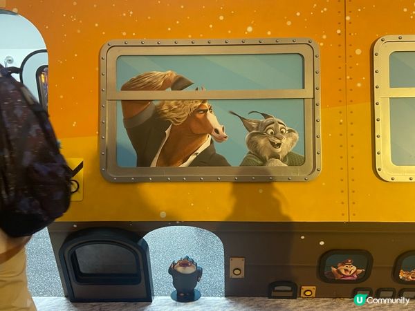 ⭐️時代廣場有好多動物出現🤩🐆🐍🦊🐰🐴🦥🦫🦦