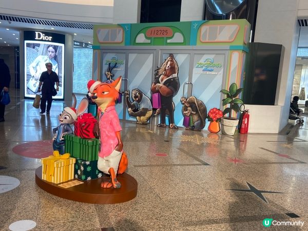 ⭐️時代廣場有好多動物出現🤩🐆🐍🦊🐰🐴🦥🦫🦦