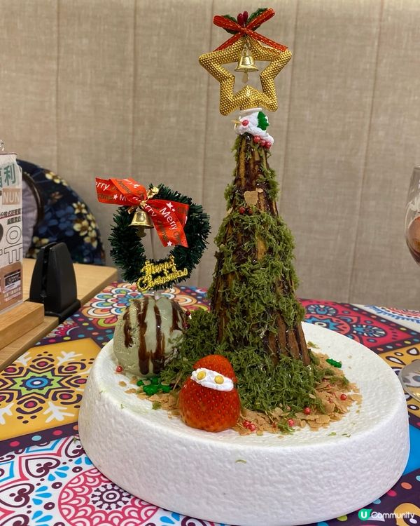 充滿聖誕節氣氛限定甜品🥳杜拜朱古力聖誕樹🎄