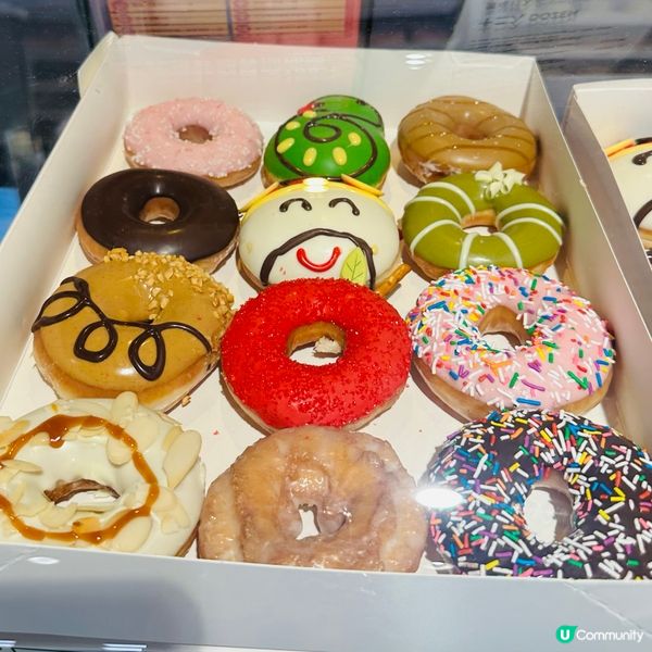 Krispy Kreme「吉祥蛇喜迎春」系列甜甜圈