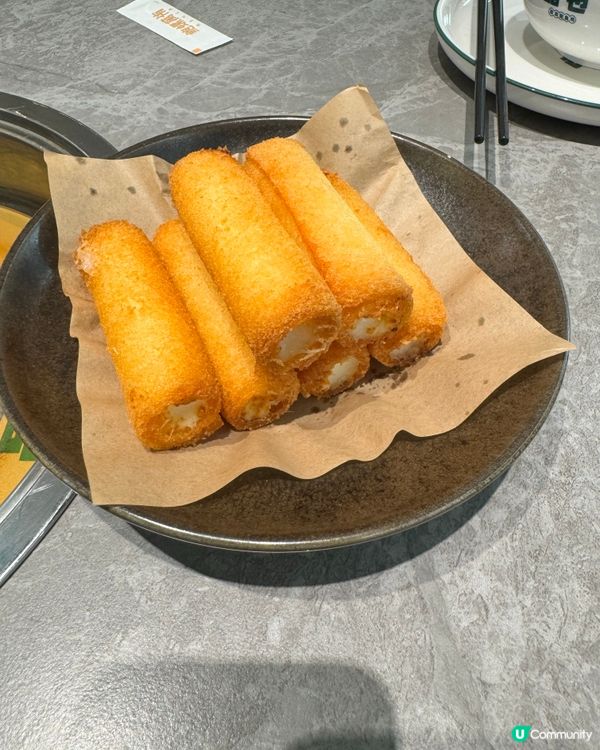 滿足的飽魚雞火鍋晚餐