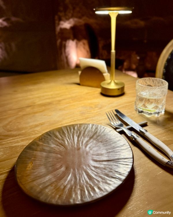 防空洞沉浸式體驗西班牙私房菜