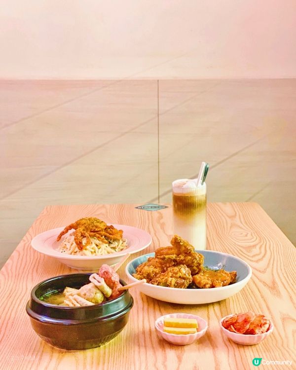 大角咀既呢間 @myahjussi_hk 韓式cafe 既炸...