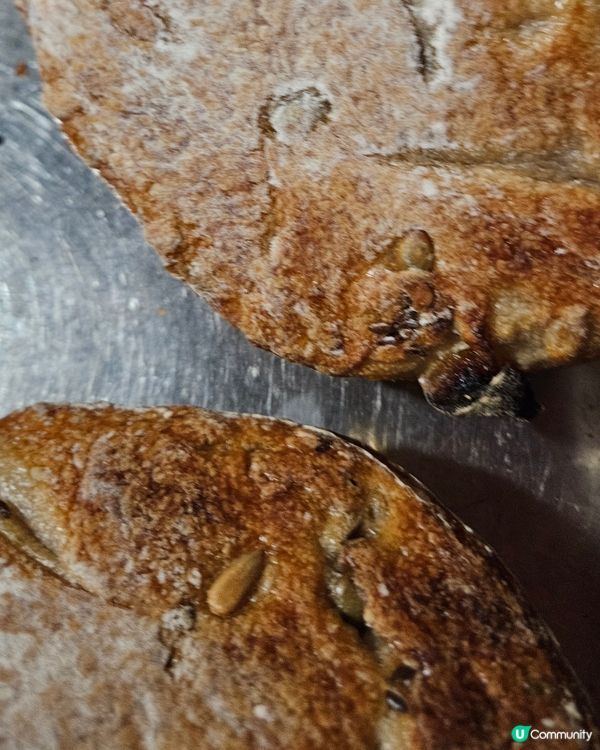 桃子Bakery買一送一麵包