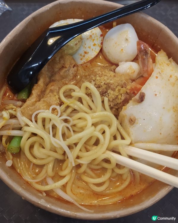 馬來西亞喇沙，喇沙湯底真係好正