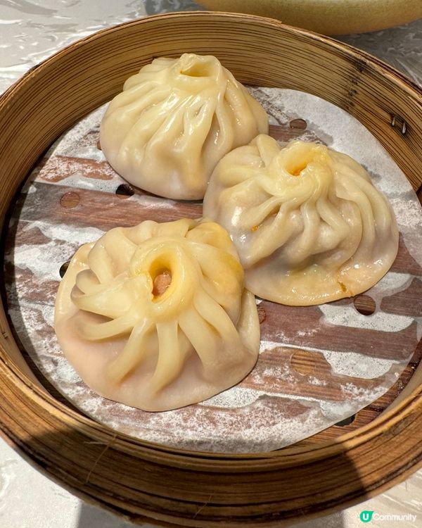 和朋友到深圳旅遊,在KK Mall逛街,光顧了位於4樓的松鶴...