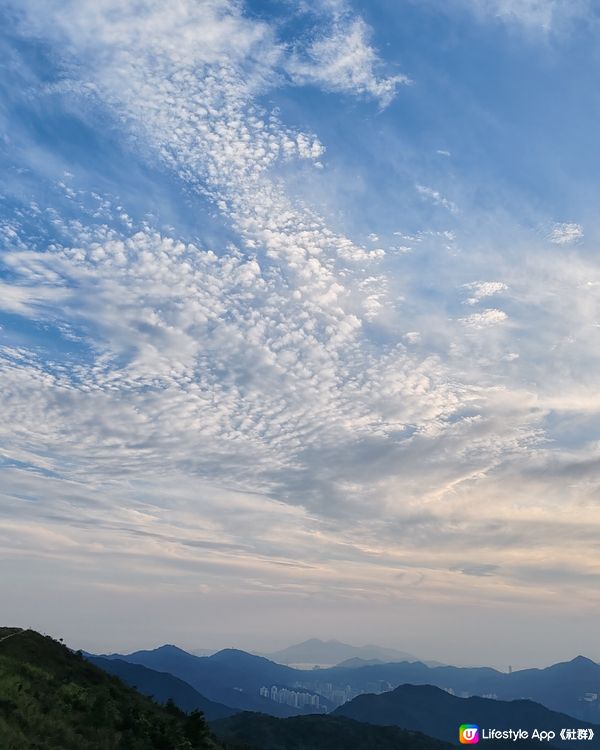 天朗氣清，落日晚霞