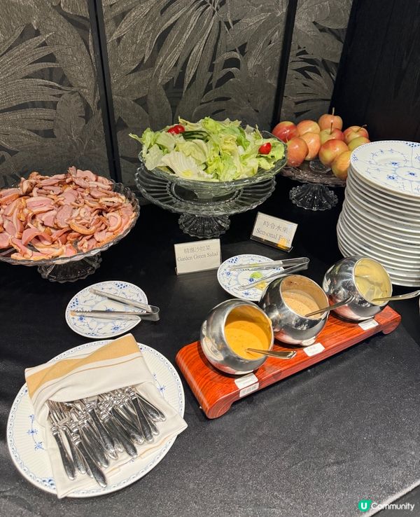 高貴雅致的環境享用自助早餐