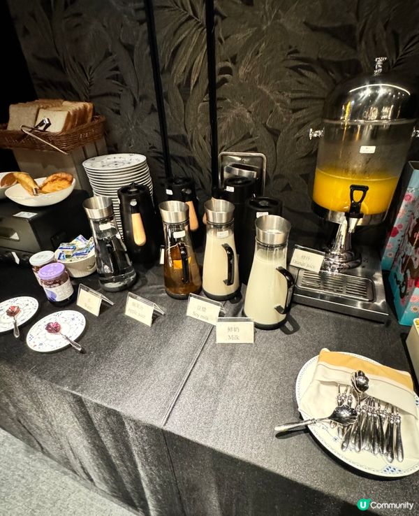 高貴雅致的環境享用自助早餐